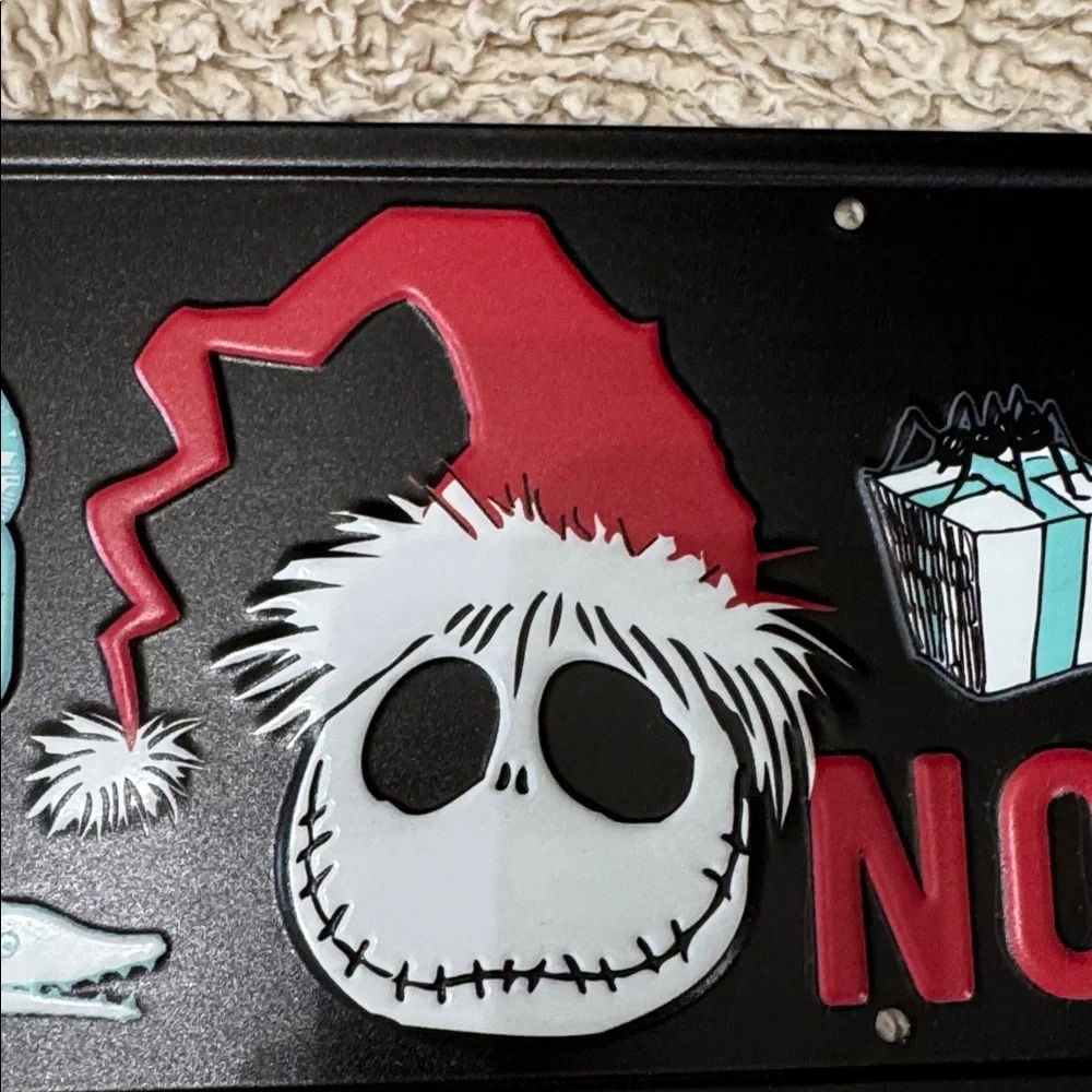 NWT Nightmare Before Christmas Metal Hanging Sign Jack Skellington License Plate